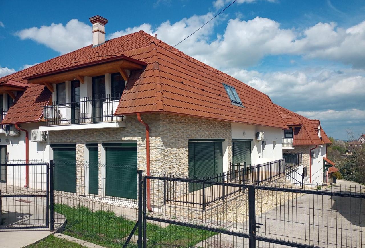 Szellőrózsa Apartman Fonyód Exterior foto
