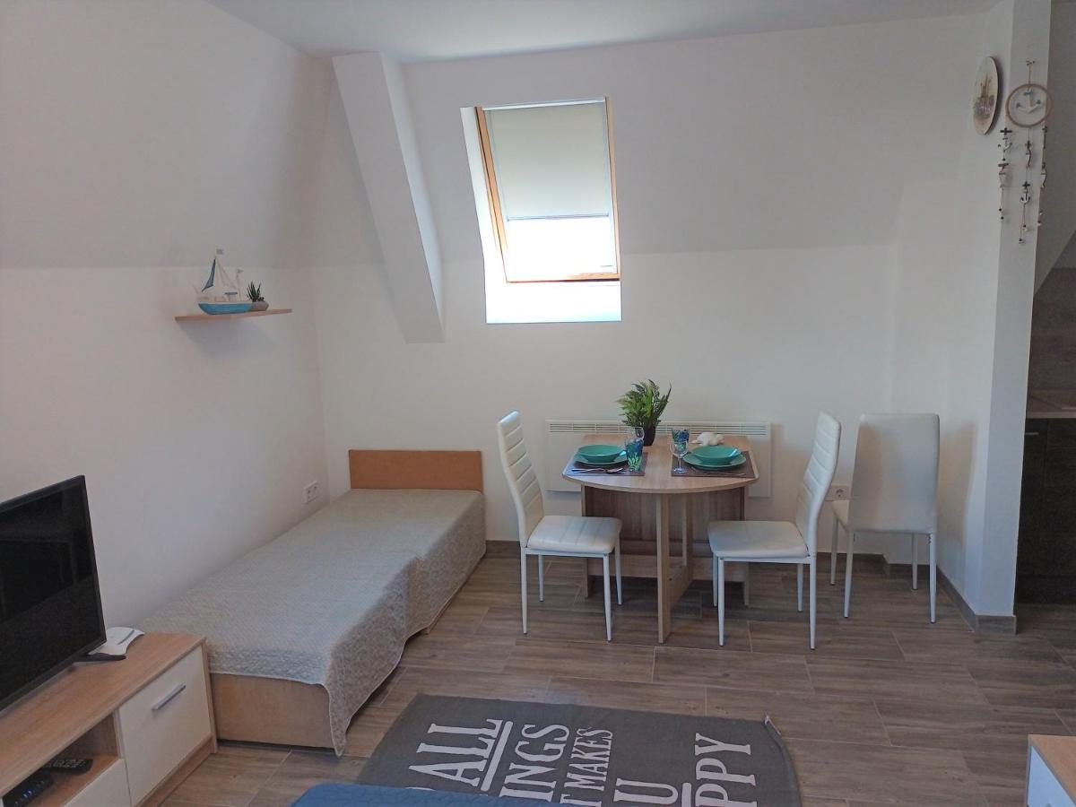 Szellőrózsa Apartman Fonyód Exterior foto